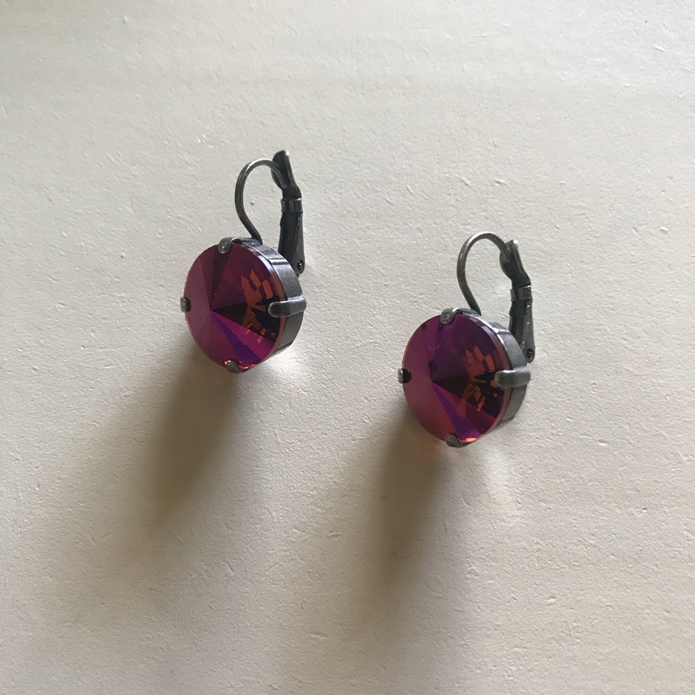 Sabika Fuchsia Studs
